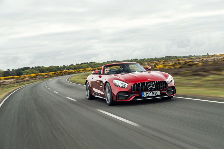  Mercedes-AMG GT C Roadster 2017 года  (UK) (фото 21 из 40)